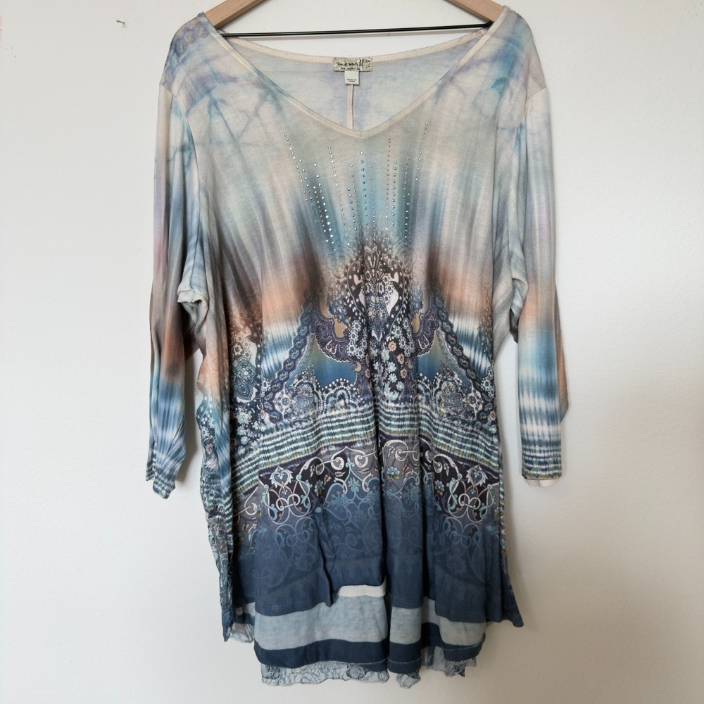 One World Women Top 3X Ombre Sequins Lace Mixed Media V-Neck 3/4 Sleeve Artsy‎